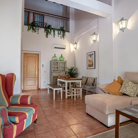 Casa Jardines Del Holiday home *