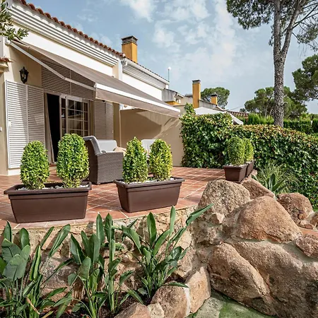 Casa Jardines Del